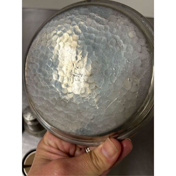 Vintage My Lady, English, 3139 signed Hand Hammered Pewter Cruet Salt & Pepper S - Picture 7 of 8